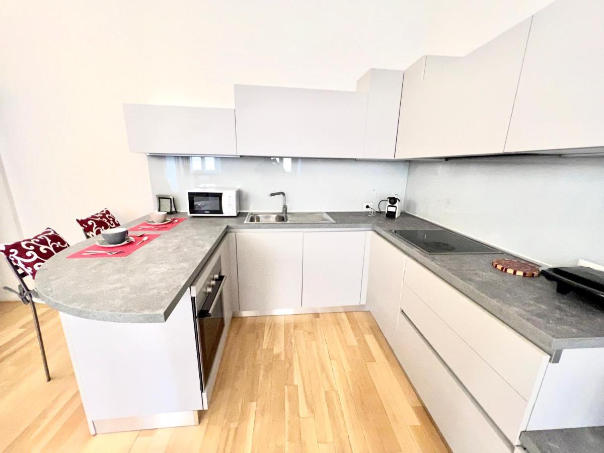 * Esclusivo & Moderno Roma Centro Campo De Fiori * Διαμέρισμα Εξωτερικό φωτογραφία